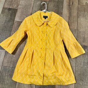 Yellow White Button Down Collared Shirt Flair Fun! Has Pockets!